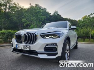 BMW X5 xDrive 30d xLine 2021 года из Южной Кореи