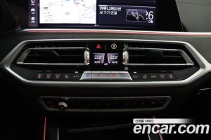 BMW X7 xDrive 30d Design Pure Excellence 6인승 2020 года из Южной Кореи