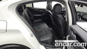 BMW 5-Series 520i Luxury 2020 года из Южной Кореи