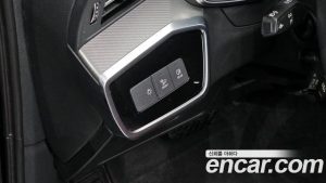 Audi A6 40 TDI 2020 года из Южной Кореи