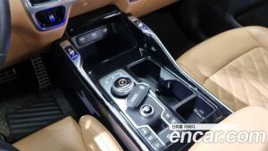 Kia Sorento Бензин 2.5T 2WD 2021 года из Южной Кореи