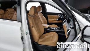 Kia Sorento Бензин 2.5T 2WD 2021 года из Южной Кореи