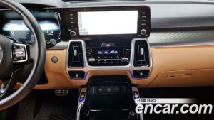 Kia Sorento Бензин 2.5T 2WD 2021 года из Южной Кореи