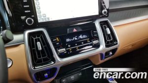 Kia Sorento Бензин 2.5T 2WD 2021 года из Южной Кореи
