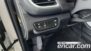Kia Seltos Бензин 1.6 Turbo 2WD 2020 года из Южной Кореи