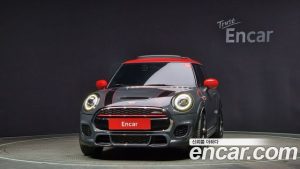 Mini Cooper JCW 2020 года из Южной Кореи