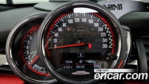Mini Cooper JCW 2020 года из Южной Кореи