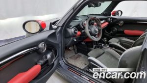 Mini Cooper JCW 2020 года из Южной Кореи
