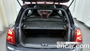 Mini Cooper JCW 2020 года из Южной Кореи