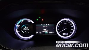 Kia Niro 1.6 HEV 2020 года из Южной Кореи