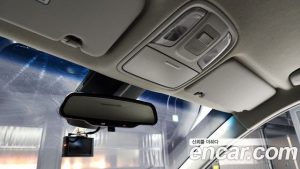 Kia Niro 1.6 HEV 2020 года из Южной Кореи