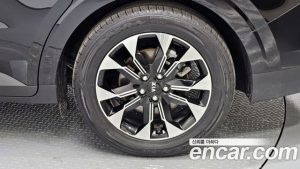 Kia Carnival 9-Seater Prestige 2021 года из Южной Кореи