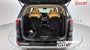 Kia Carnival 9-Seater Prestige 2021 года из Южной Кореи