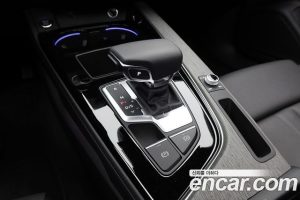 Audi A4 35 TDI Premium 2023 года из Южной Кореи