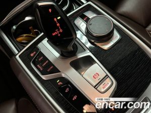 BMW 7-Series 730Ld xDrive M Sport 2020 года из Южной Кореи