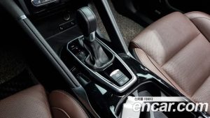 Renault-KoreaSamsung QM6 2.0 GDe RE Signature 2WD 2020 года из Южной Кореи