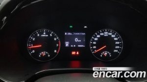 Kia Seltos Бензин 1.6 Turbo 2WD 2020 года из Южной Кореи