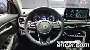 Kia Seltos Бензин 1.6 Turbo 2WD 2020 года из Южной Кореи