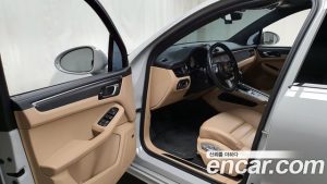 Porsche Macan 2.9 GTS 2021 года из Южной Кореи