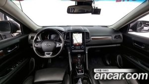 Renault-KoreaSamsung QM6 2.0 GDe RE Signature 2WD 2020 года из Южной Кореи