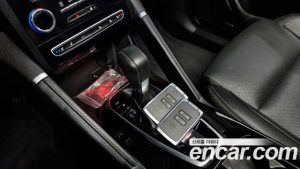Renault-KoreaSamsung QM6 2.0 GDe RE Signature 2WD 2020 года из Южной Кореи
