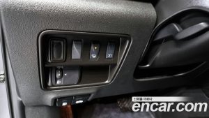 Renault-KoreaSamsung QM6 2.0 GDe RE Signature 2WD 2020 года из Южной Кореи