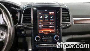 Renault-KoreaSamsung QM6 2.0 GDe RE Signature 2WD 2020 года из Южной Кореи