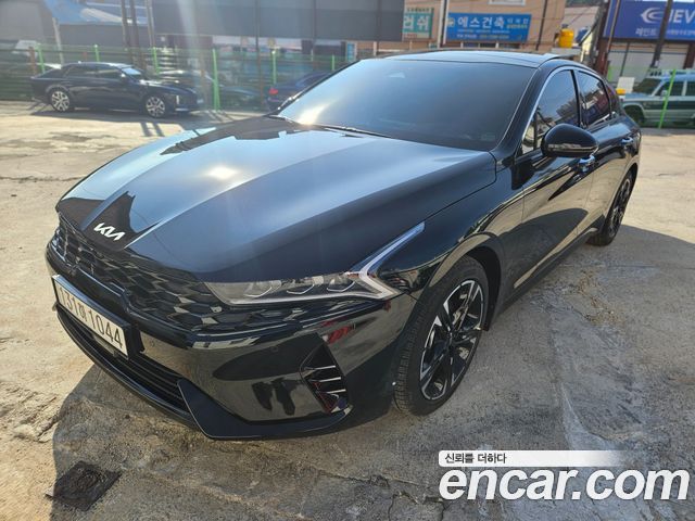 Kia K5 Signature 2023 года из Кореи