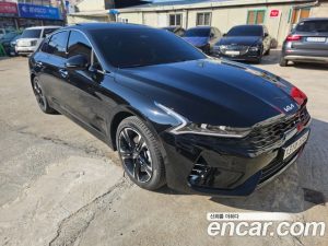 Kia K5 Signature 2023 года из Южной Кореи