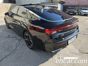 Kia K5 Signature 2023 года из Южной Кореи