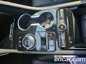 Kia K5 Signature 2023 года из Южной Кореи