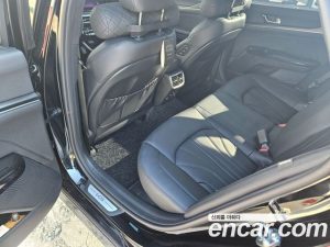 Kia K5 Signature 2023 года из Южной Кореи