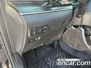 Kia K5 Signature 2023 года из Южной Кореи