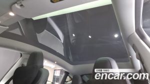 Tesla Model Y LONG RANGE 2021 года из Южной Кореи