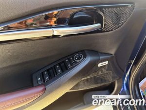 Kia Seltos Бензин 1.6 Turbo 2WD 2020 года из Южной Кореи