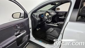 Mercedes-Benz EQA EQA250 AMG LINE 2023 года из Южной Кореи