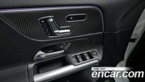 Mercedes-Benz EQA EQA250 AMG LINE 2023 года из Южной Кореи