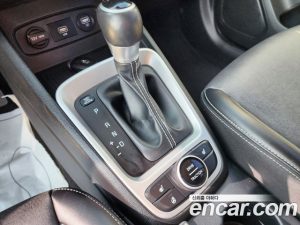 Hyundai Venue 1.6 Modern 2020 года из Южной Кореи