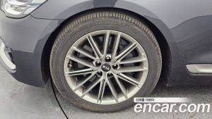 Kia K9 3.8 GDI AWD 2021 года из Южной Кореи