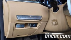 Kia K9 3.8 GDI AWD 2021 года из Южной Кореи