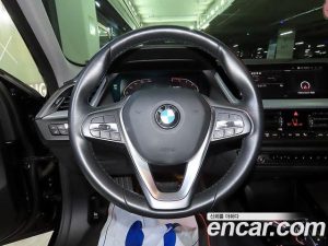 BMW 1-Series 118d Sport 2020 года из Южной Кореи