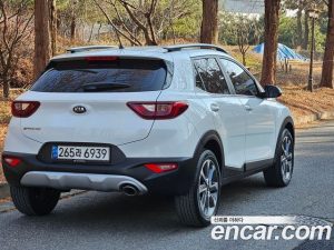 Kia Stonic 1.4 2020 года из Южной Кореи