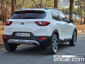 Kia Stonic 1.4 2020 года из Южной Кореи