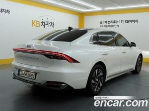Hyundai Grandeur LeBlanc 2022 года из Южной Кореи