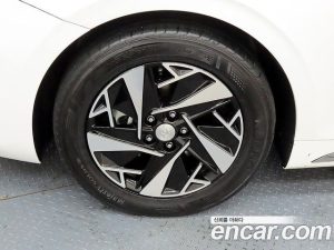 Hyundai Grandeur LeBlanc 2022 года из Южной Кореи
