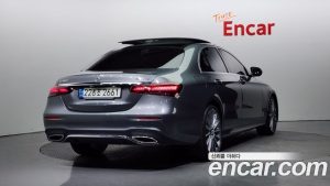 Mercedes-Benz E-Class E350 4MATIC AMG Line 2021 года из Южной Кореи