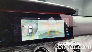 Mercedes-Benz E-Class E350 4MATIC AMG Line 2021 года из Южной Кореи