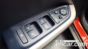 Hyundai Venue 1.6 Flux 2020 года из Южной Кореи