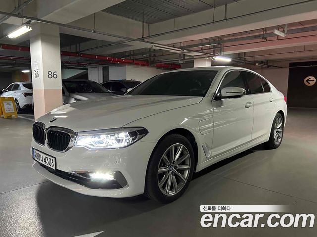 BMW 5-Series 530e Luxury 2020 года из Кореи