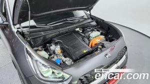 Kia Niro 1.6 HEV 2020 года из Южной Кореи